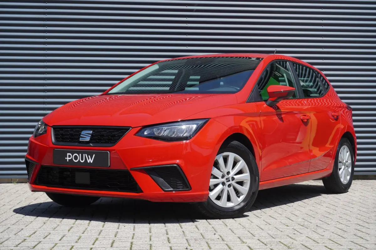 1.0 EcoTSI 95pk Style | Climatronic | FullLink | PDC Achter