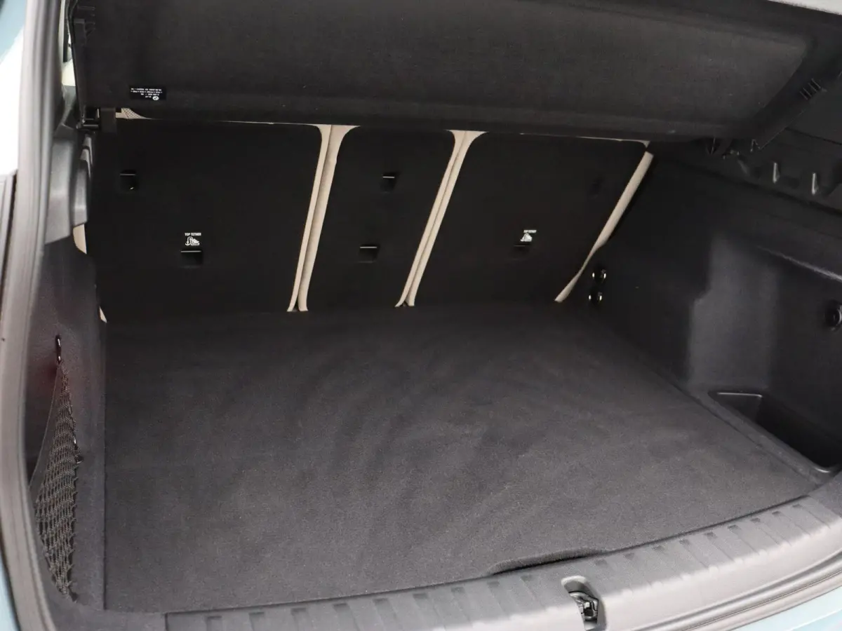 xDrive23i M Sportpakket | Innovation Pack | Comfort Pack | Trekhaak  | Elektrisch Verstelbare Sportstoelen | Driving Assistant Professional | Head-Up Display | Harman Kardon | 18''