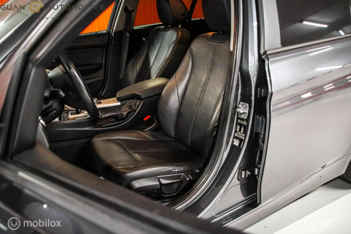 318i Corporate Lease High Executive |