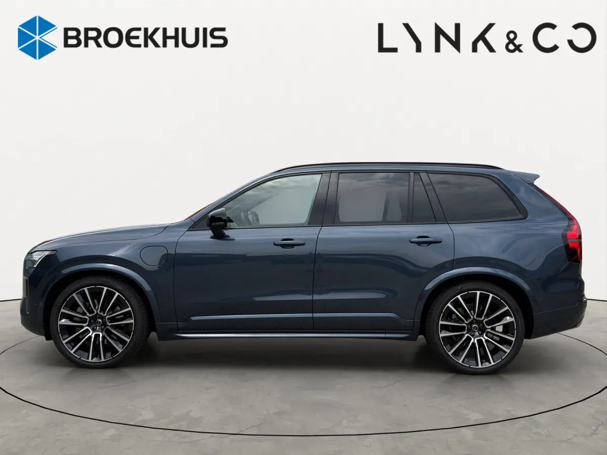 2.0 T8 Plug-in hybrid AWD Ultra Black Ed. Exec. Trekhaak | Stoel ventilatie en verwarming | Panoramadak | Luchtvering | 360 Camera |