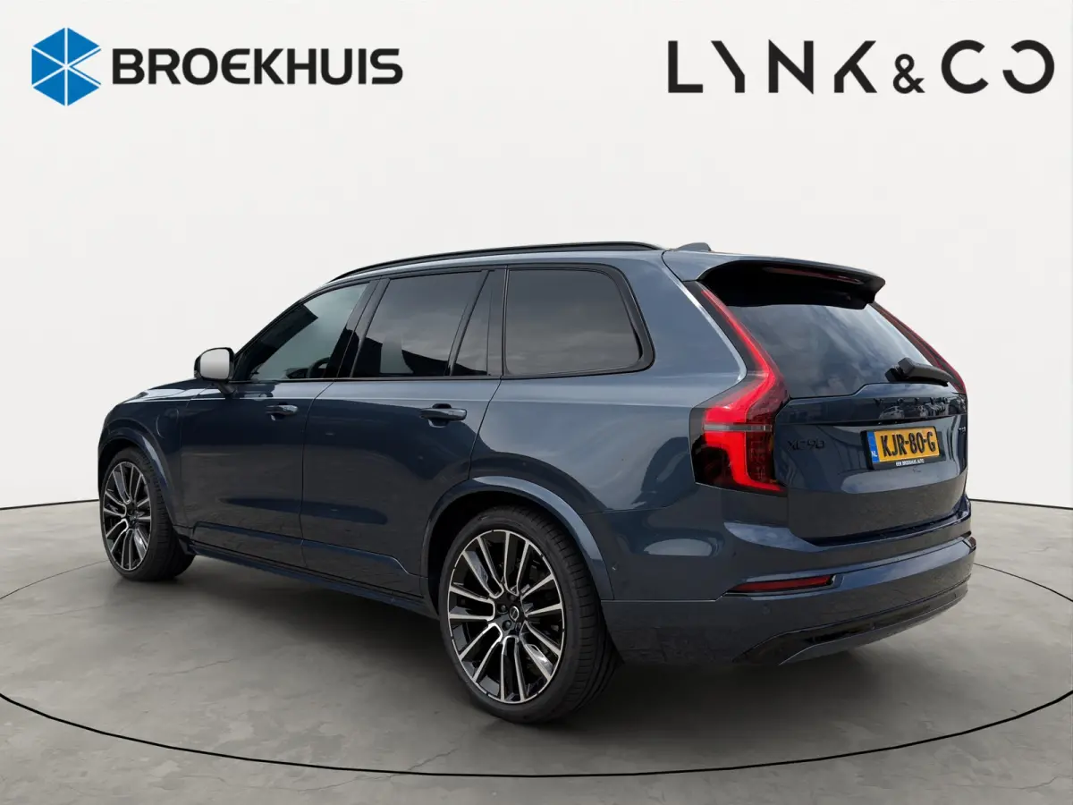 2.0 T8 Plug-in hybrid AWD Ultra Black Ed. Exec. Trekhaak | Stoel ventilatie en verwarming | Panoramadak | Luchtvering | 360 Camera |