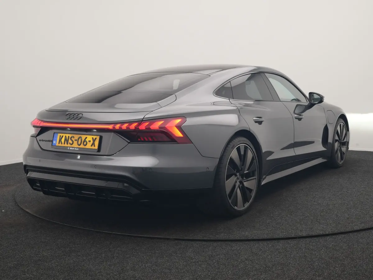 93 kWh 476pk Dealer O.H | Panodak | Head Up | Adaptive Cruise | 360 Camera | Laser LED | Bang & Olufsen | Lederen Sportstoelen Memory & Ventilatie | Keyless | Blis | Stuur & Stoelen Verwarmd