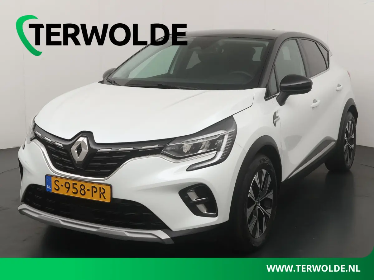 techno E-Tech full hybrid 145 | SoH 80% | Parkeercamera | Navigatie | Trekhaak |