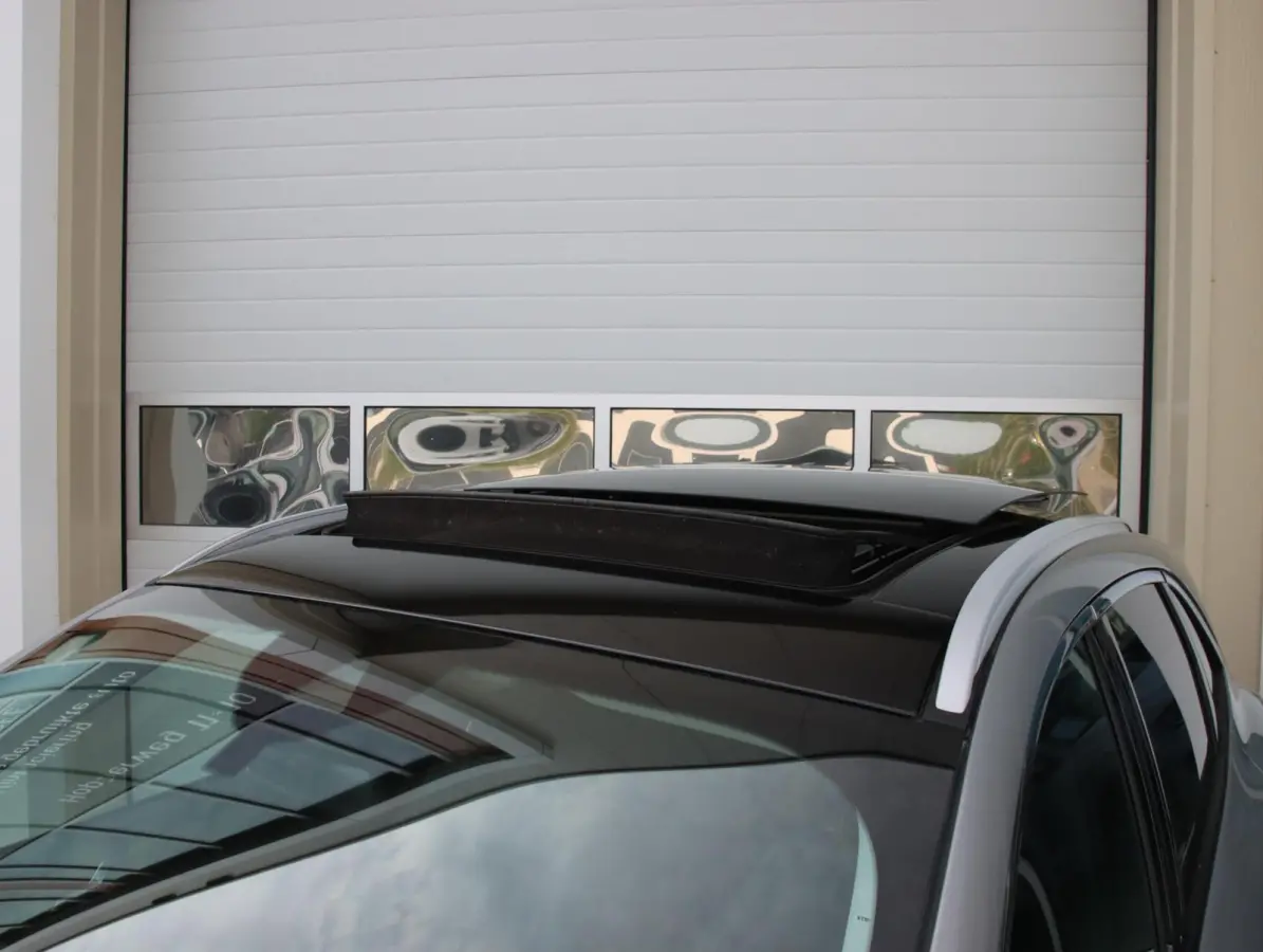 2.5 PHEV 225PK Titanium | SOH 93% | Panoramadak | Trekhaak |