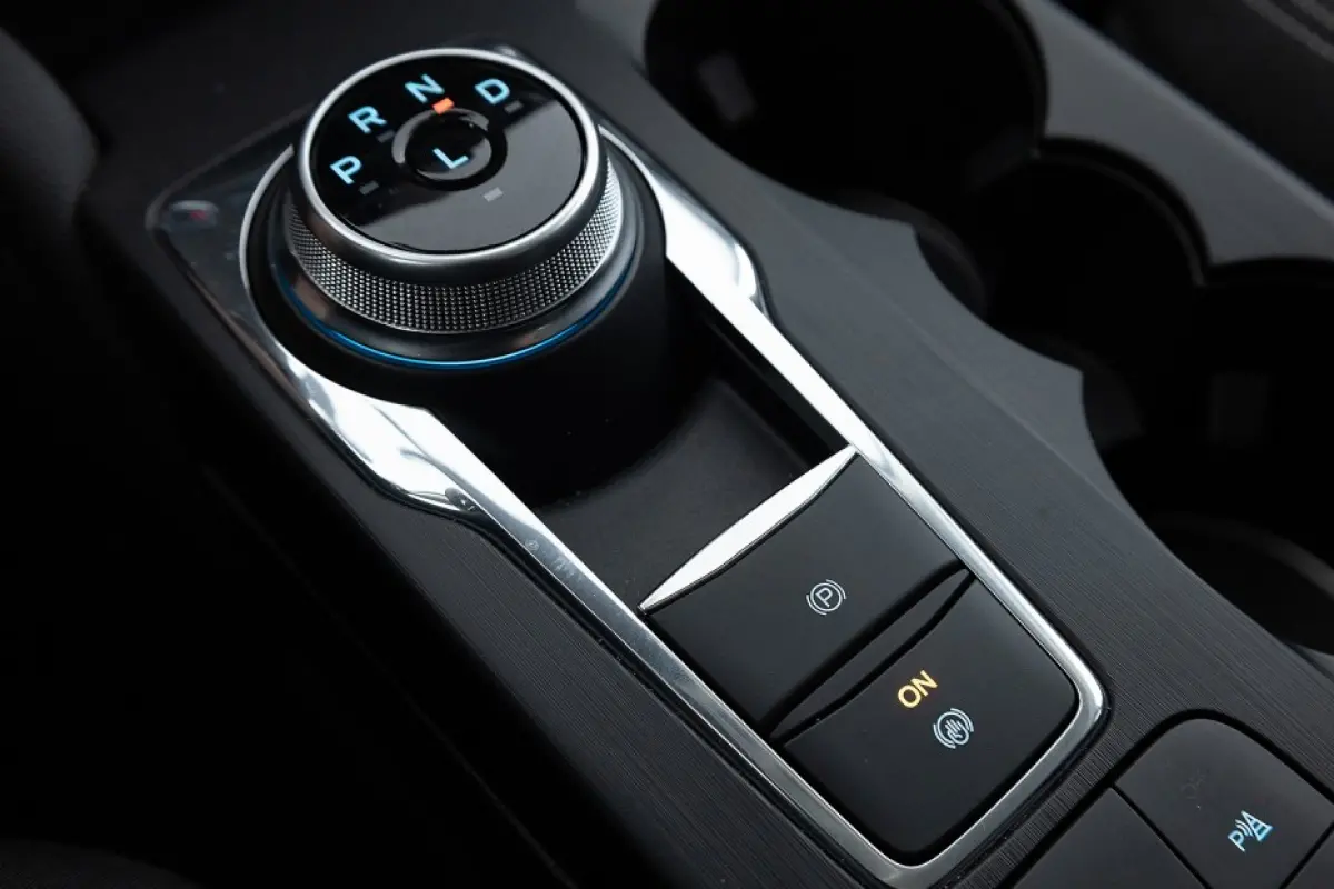 2.5 PHEV Titanium | NAVI | ECC | VELGEN