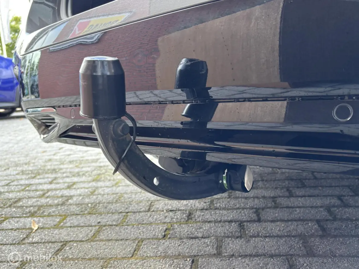 1.6 Plug-in Hybrid 180 Allure | Stoelverwarming | Clima | Trekhaak | Led Koplampen | Cruise | Navi |