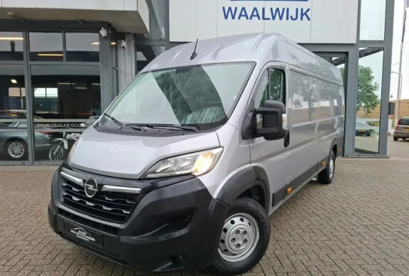 2.2D 140 L4H2 EDITION ZWAAR AIRCO NAVI PDC-CAMERA CRUISECONTROL