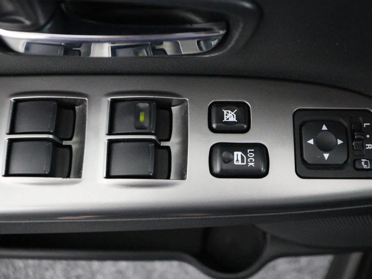 2.0 Intense | AUTOMAAT | Parkeercamera | Navigatie |