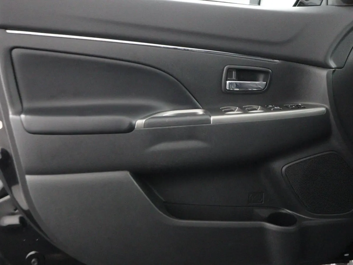 2.0 Intense | AUTOMAAT | Parkeercamera | Navigatie |