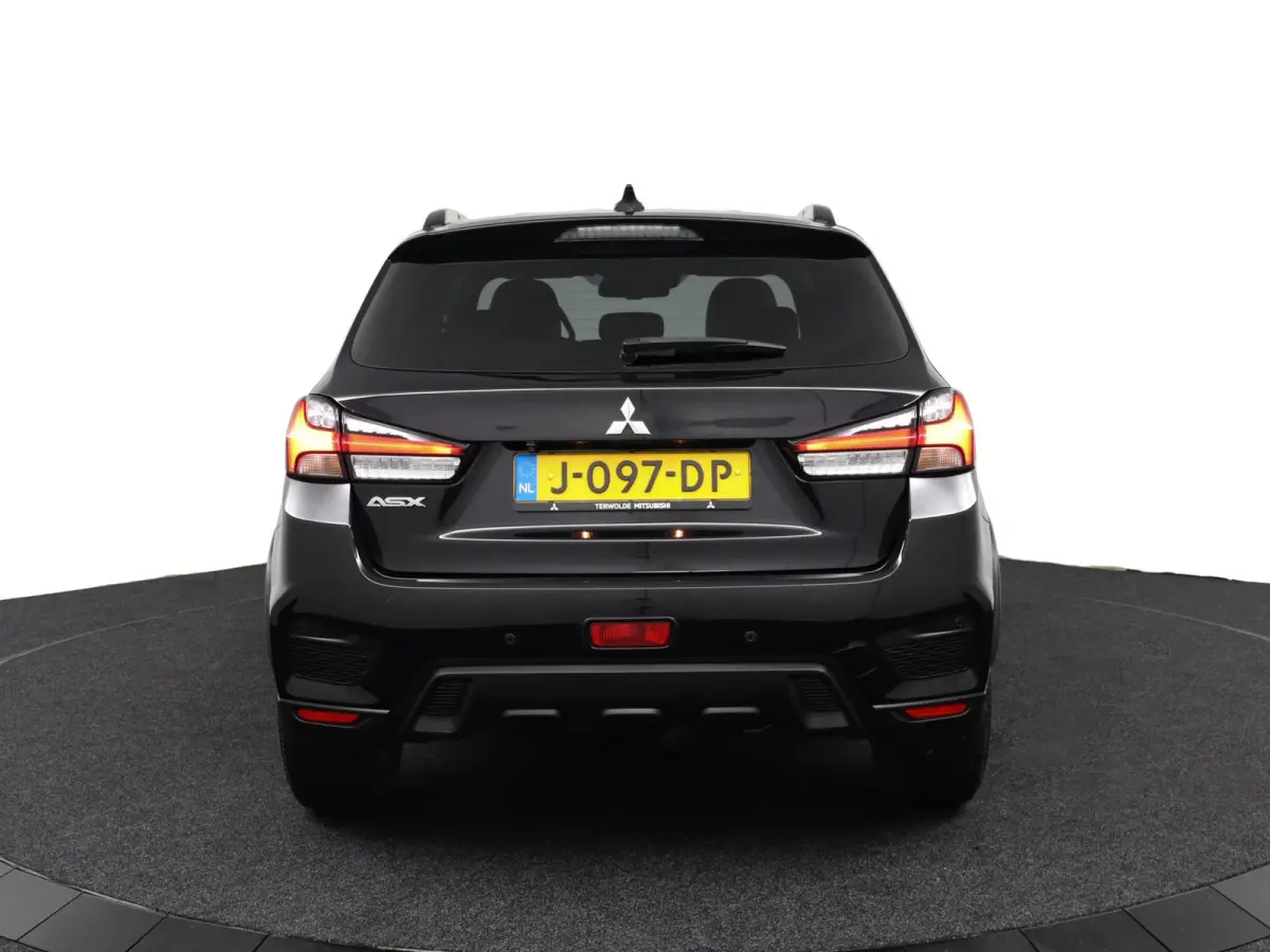 2.0 Intense | AUTOMAAT | Parkeercamera | Navigatie |