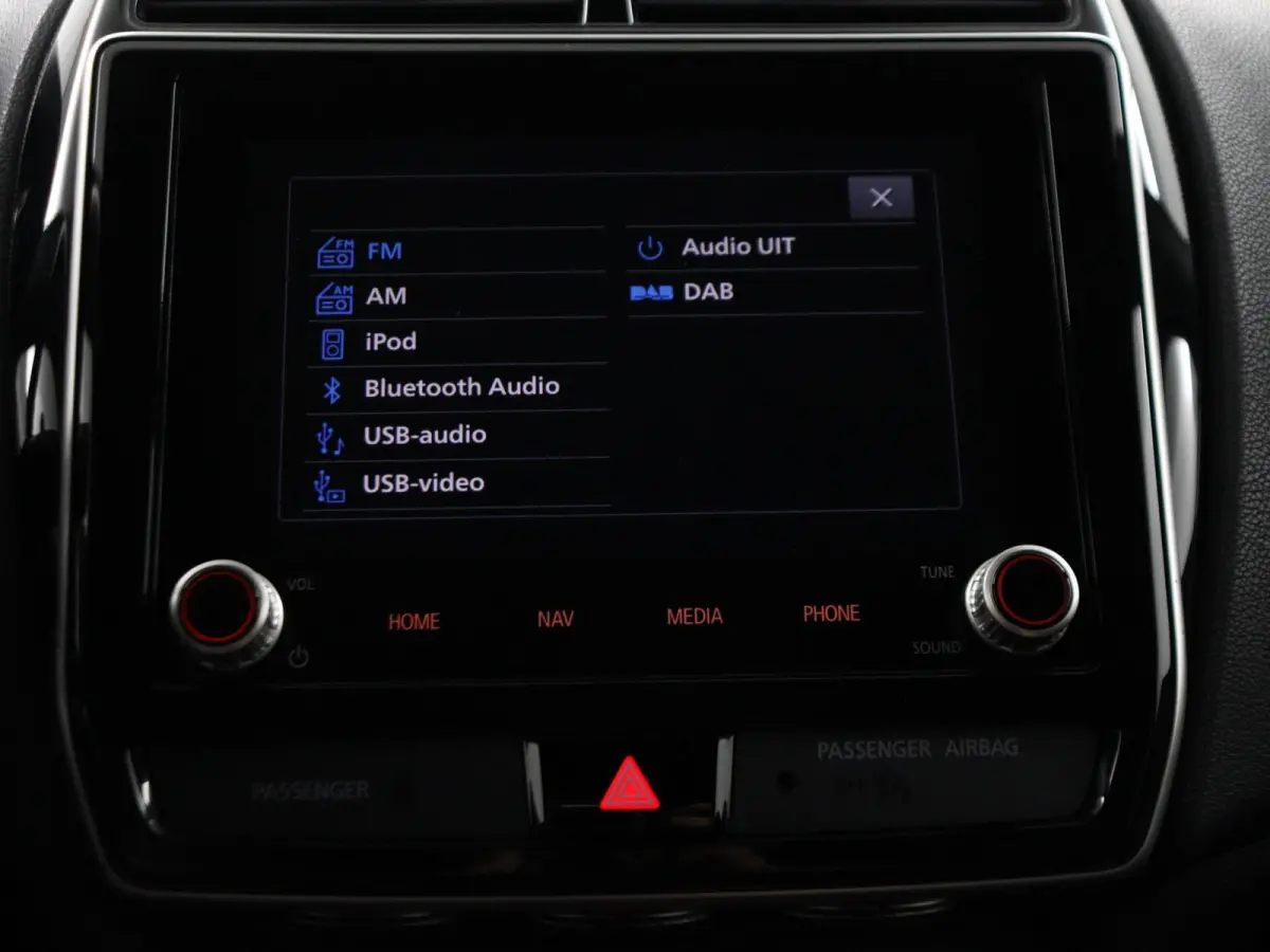 2.0 Intense | AUTOMAAT | Parkeercamera | Navigatie |