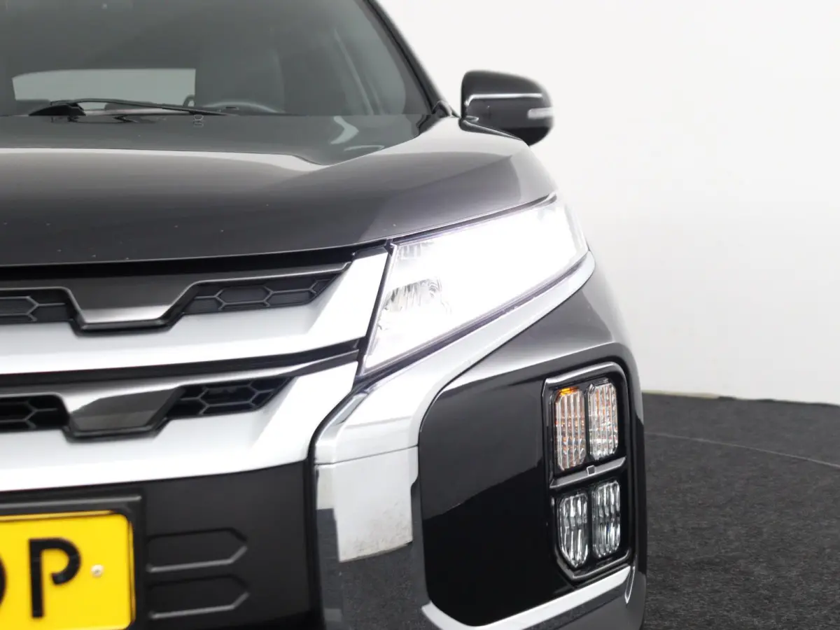 2.0 Intense | AUTOMAAT | Parkeercamera | Navigatie |
