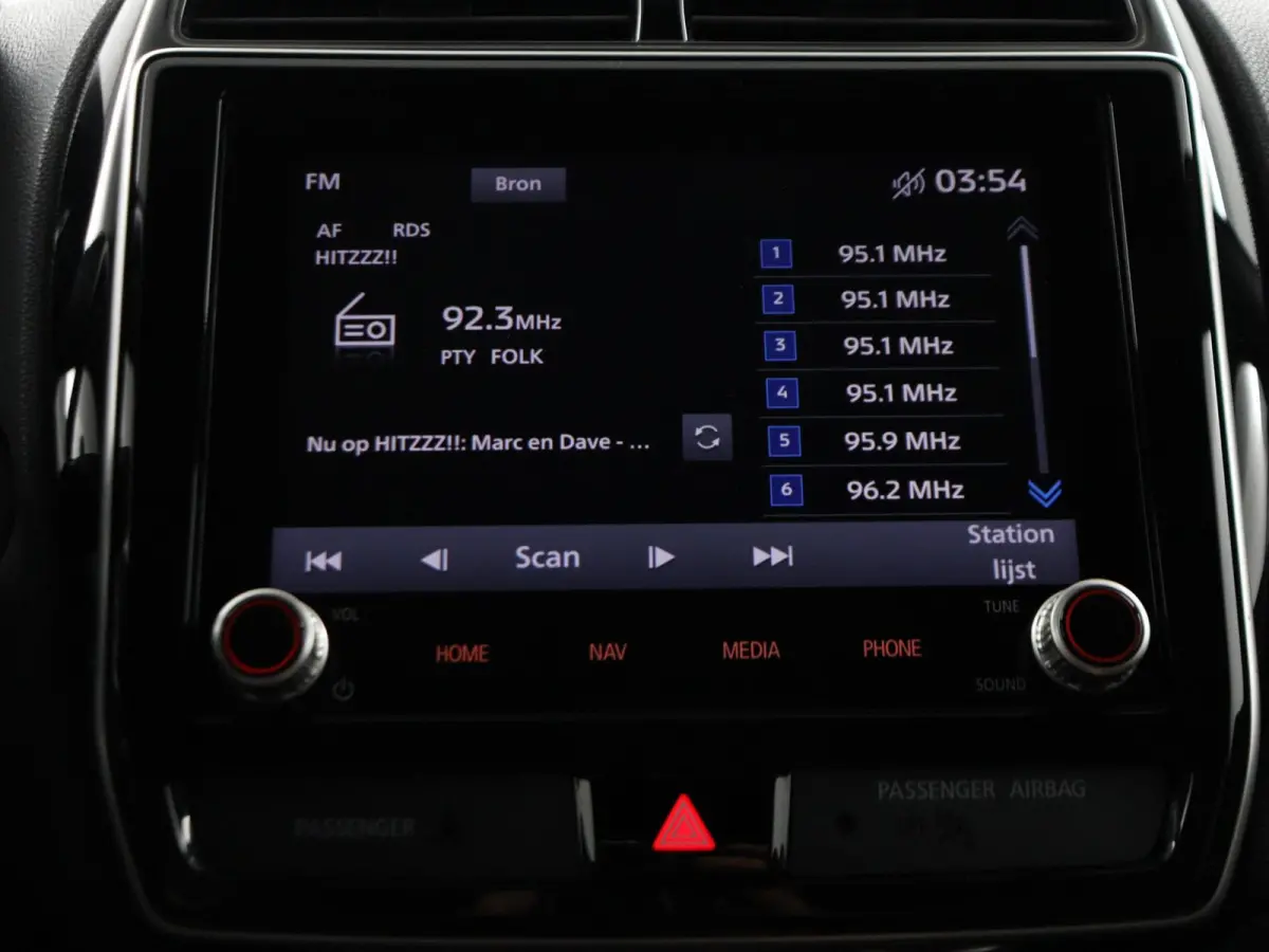2.0 Intense | AUTOMAAT | Parkeercamera | Navigatie |