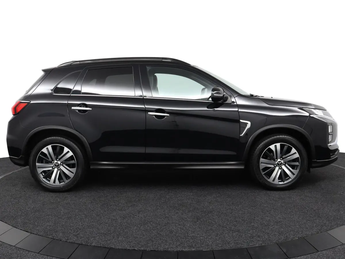 2.0 Intense | AUTOMAAT | Parkeercamera | Navigatie |