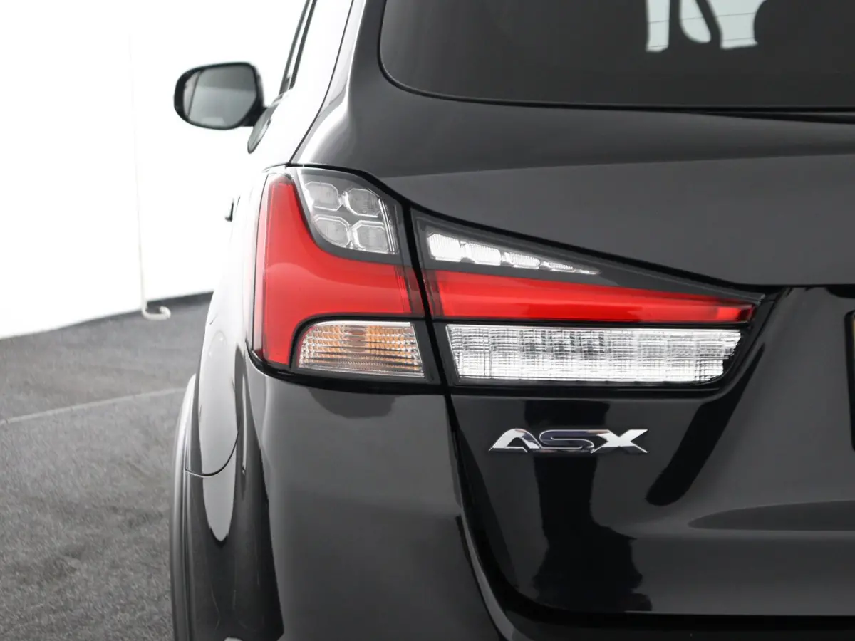2.0 Intense | AUTOMAAT | Parkeercamera | Navigatie |