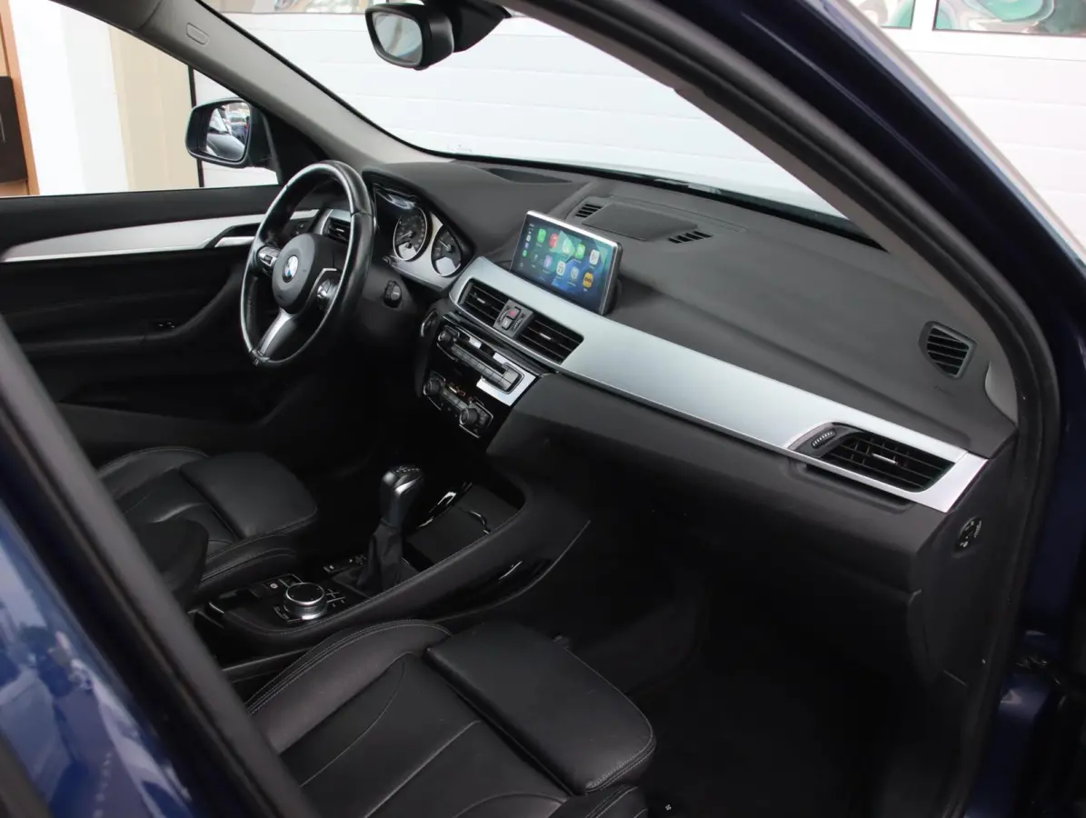 xDrive20i 192PK High Executive X-line | Apple Carplay | Trekhaak