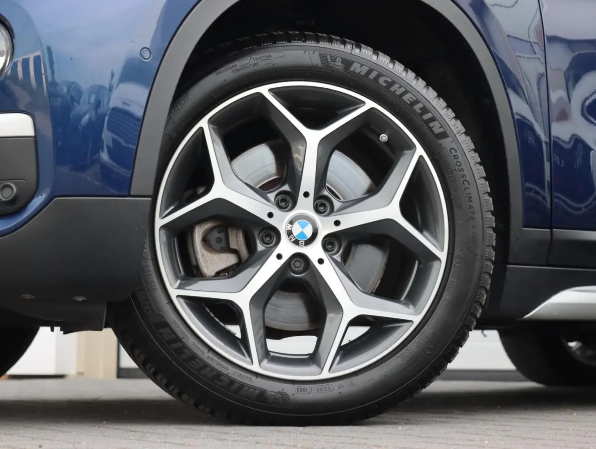 xDrive20i 192PK High Executive X-line | Apple Carplay | Trekhaak