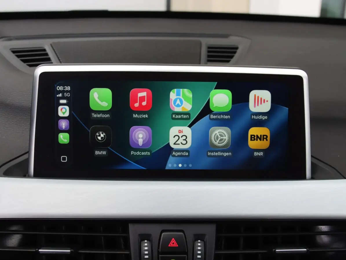 xDrive20i 192PK High Executive X-line | Apple Carplay | Trekhaak