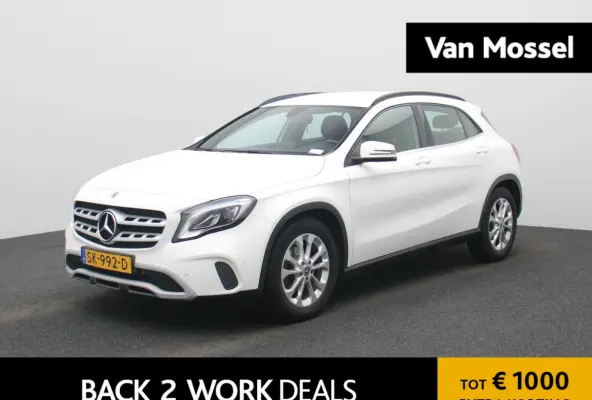 180 Business Solution | ACHTERUITRIJCAMERA | HALF LEDER INTERIEUR | NAVIGATIE | CLIMATE CONTROL | PARKEERSENSOREN | STOELVERWARMING |