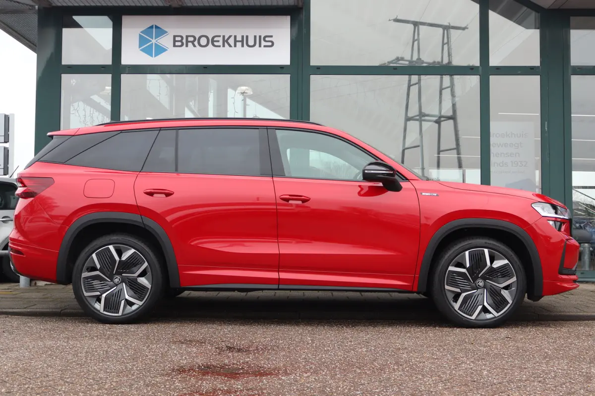 Sportline Business | Achteruitrijcamera | Crew Protect Assist | Cruise control met speedlimiter