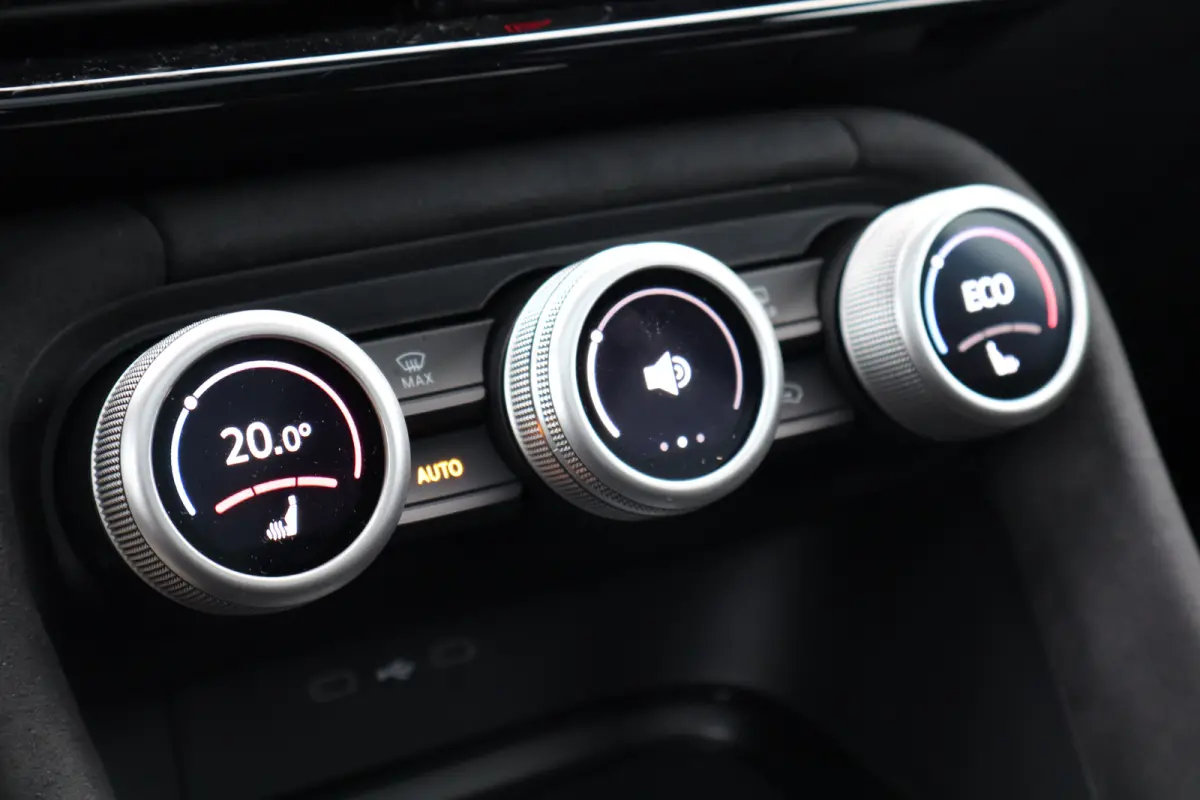 Sportline Business | Achteruitrijcamera | Crew Protect Assist | Cruise control met speedlimiter
