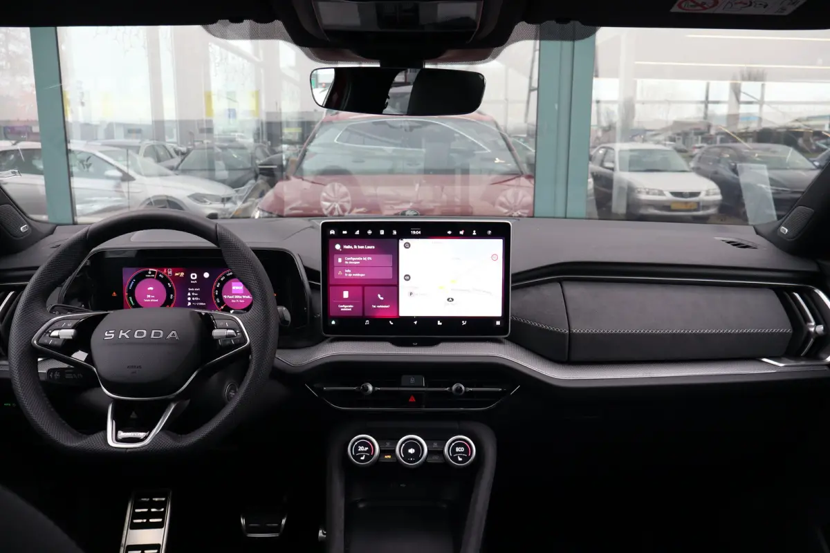 Sportline Business | Achteruitrijcamera | Crew Protect Assist | Cruise control met speedlimiter