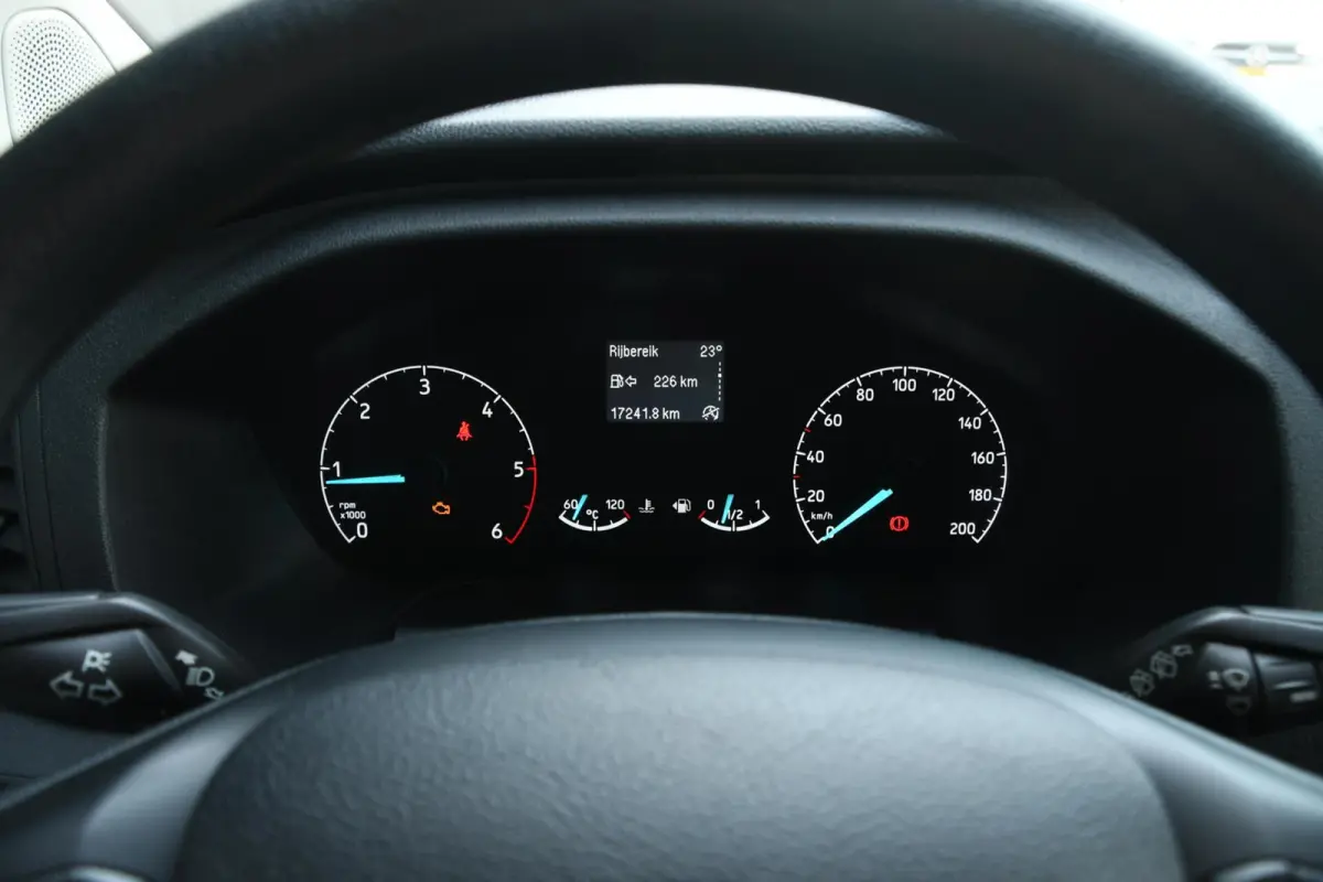 280 2.0 TDCI L1H1 Trend AIRCO | ELEKT RAMEN | BTW