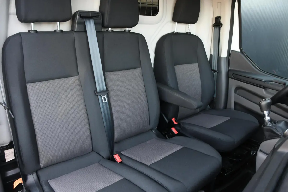 280 2.0 TDCI L1H1 Trend AIRCO | ELEKT RAMEN | BTW