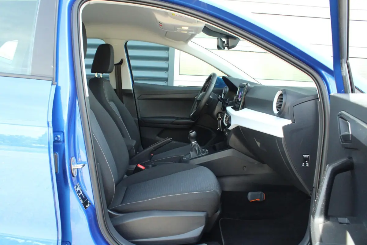 1.0 EcoTSI 95pk Style | Cruise Control | Parkeersensoren Achter | Airco Automatische | DAB | Apple CarPlay/ Android Auto