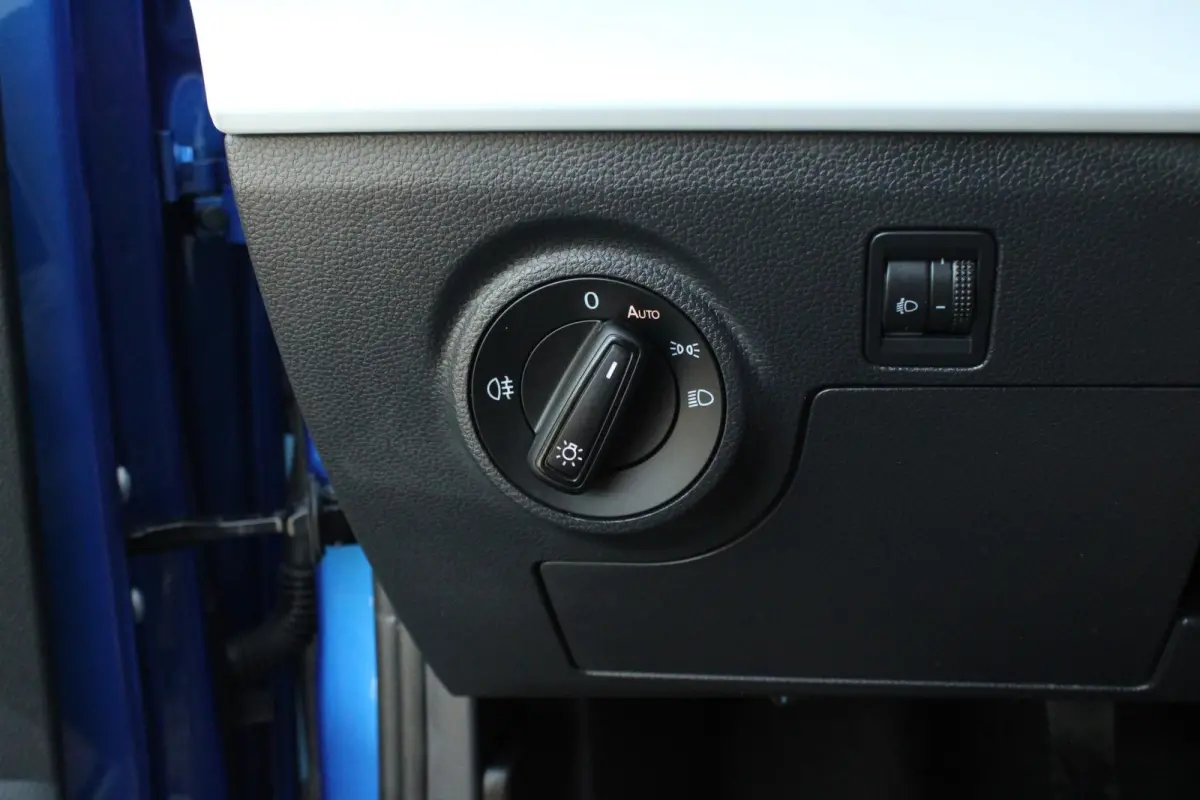 1.0 EcoTSI 95pk Style | Cruise Control | Parkeersensoren Achter | Airco Automatische | DAB | Apple CarPlay/ Android Auto