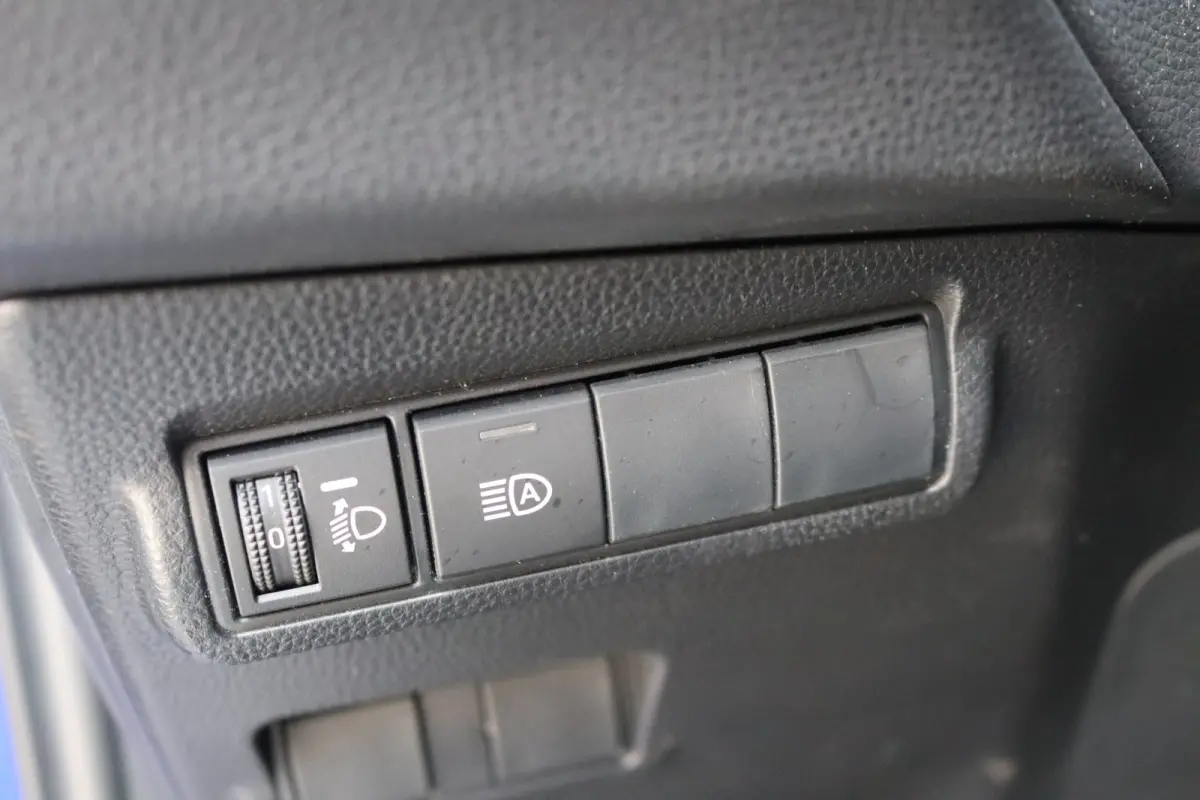 Hybrid 140PK Automaat Carplay-android/Parkeerhulp/Camera/Dodehoek/Keyfree