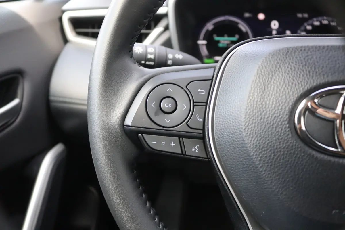 Hybrid 140PK Automaat Carplay-android/Parkeerhulp/Camera/Dodehoek/Keyfree