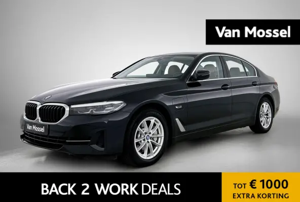 Berline 530e xDrive | Automaat | Achteruitrijcamera | Parkeersensoren | Lederen Bekleding | Climate Control |