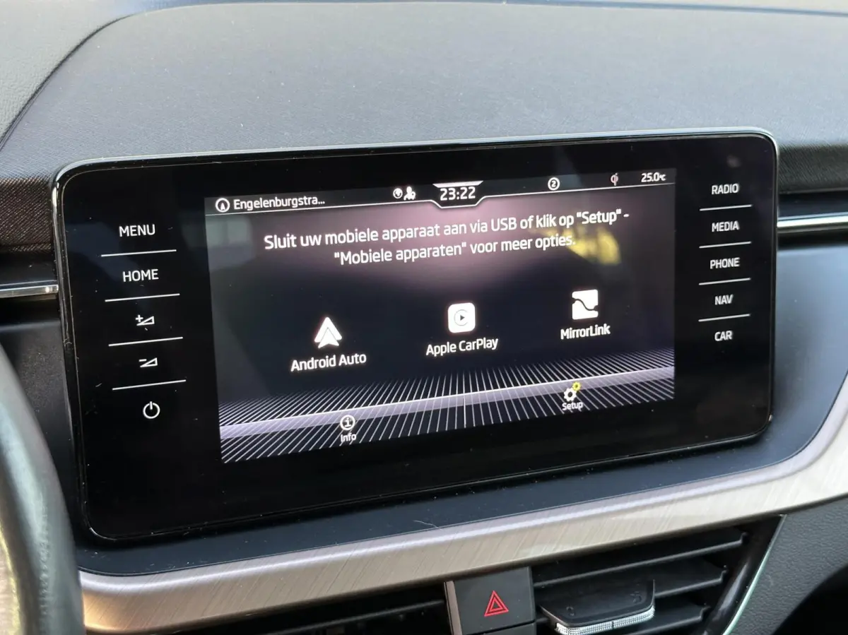 1.0 TSI Business Edition 4 nieuwe banden!