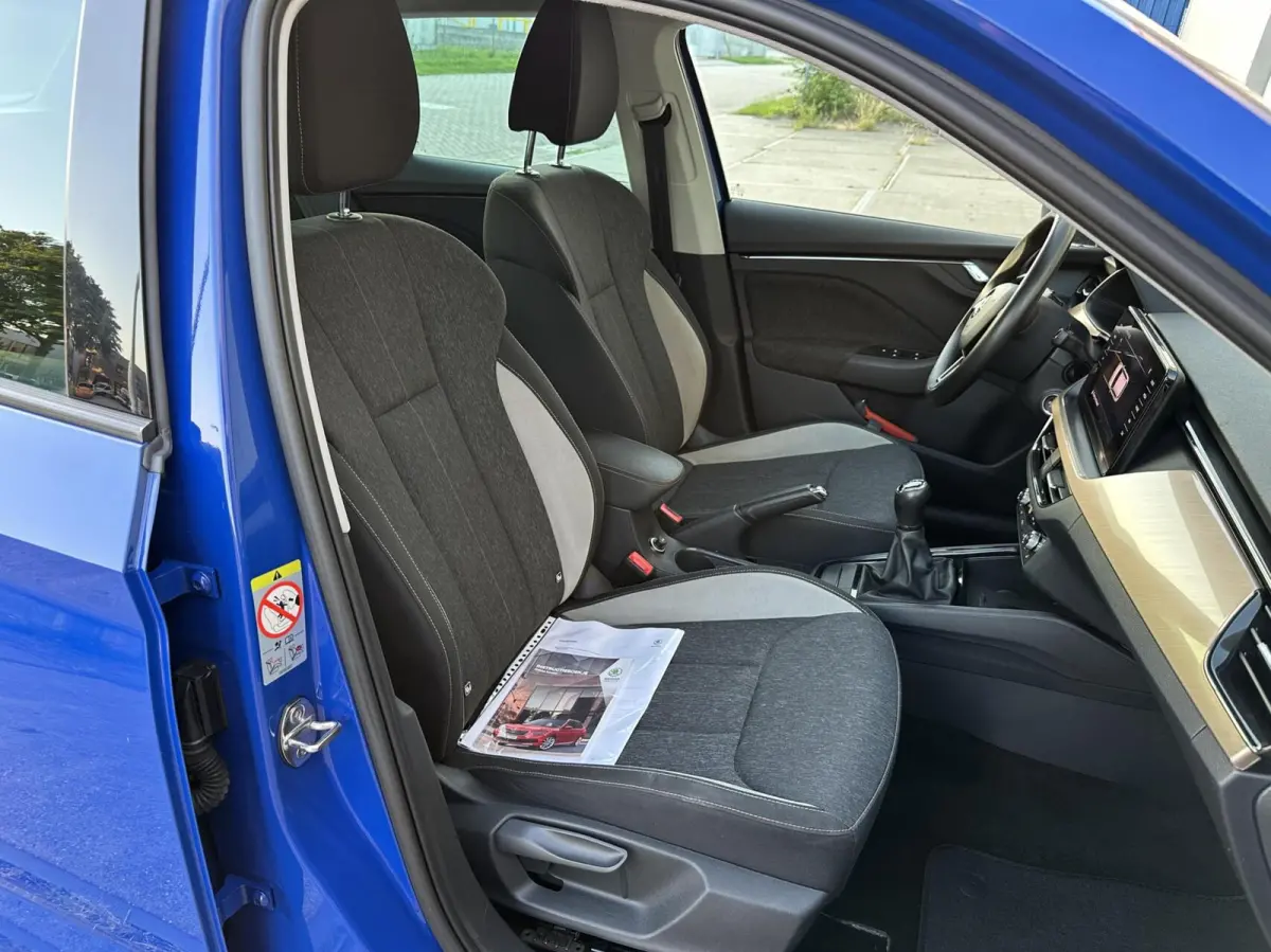 1.0 TSI Business Edition 4 nieuwe banden!