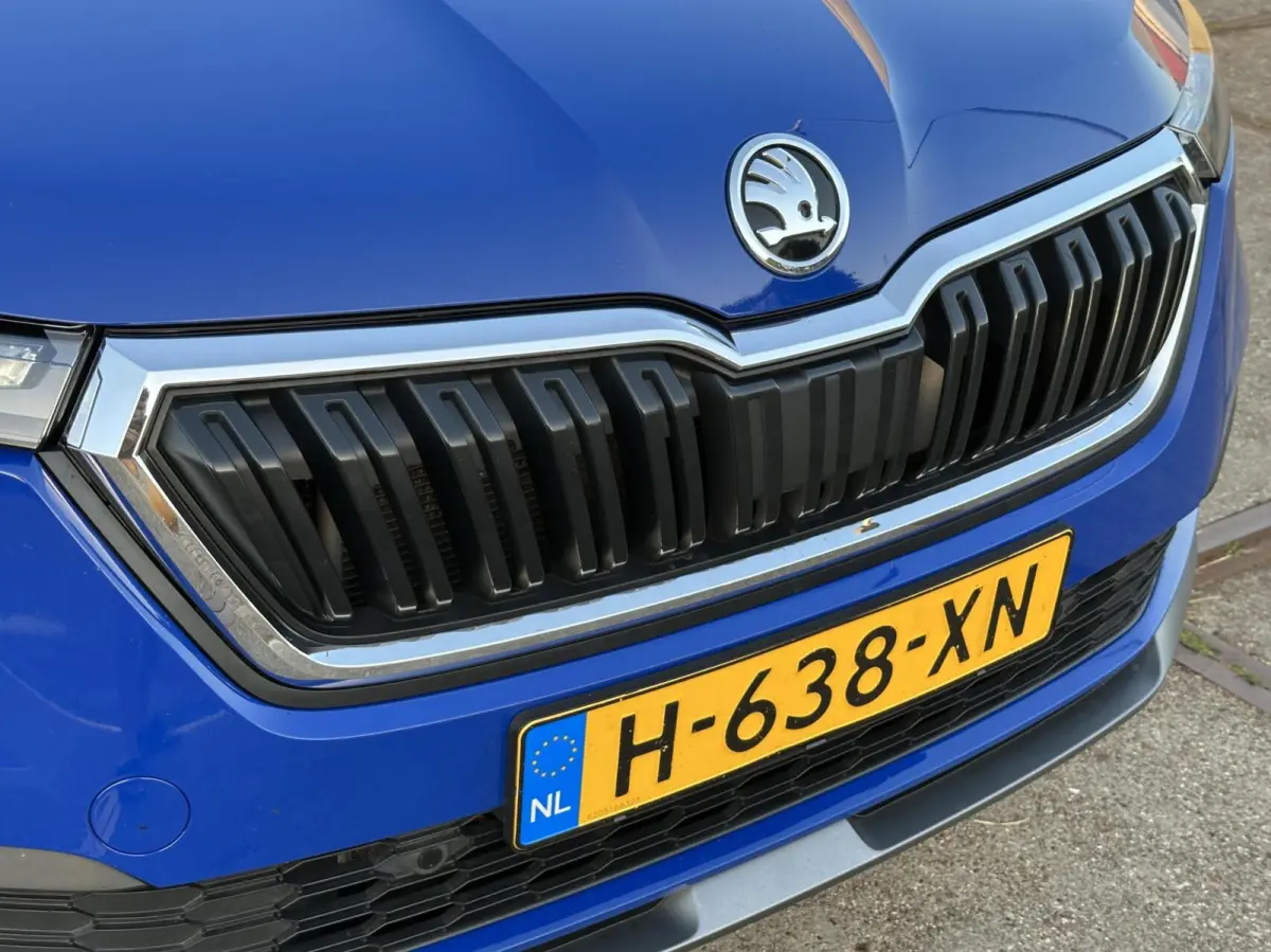 1.0 TSI Business Edition 4 nieuwe banden!