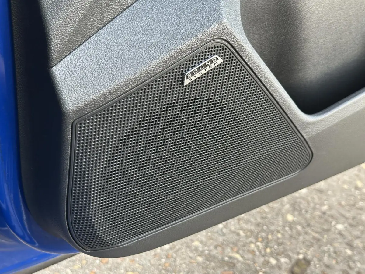 1.0 TSI Business Edition 4 nieuwe banden!
