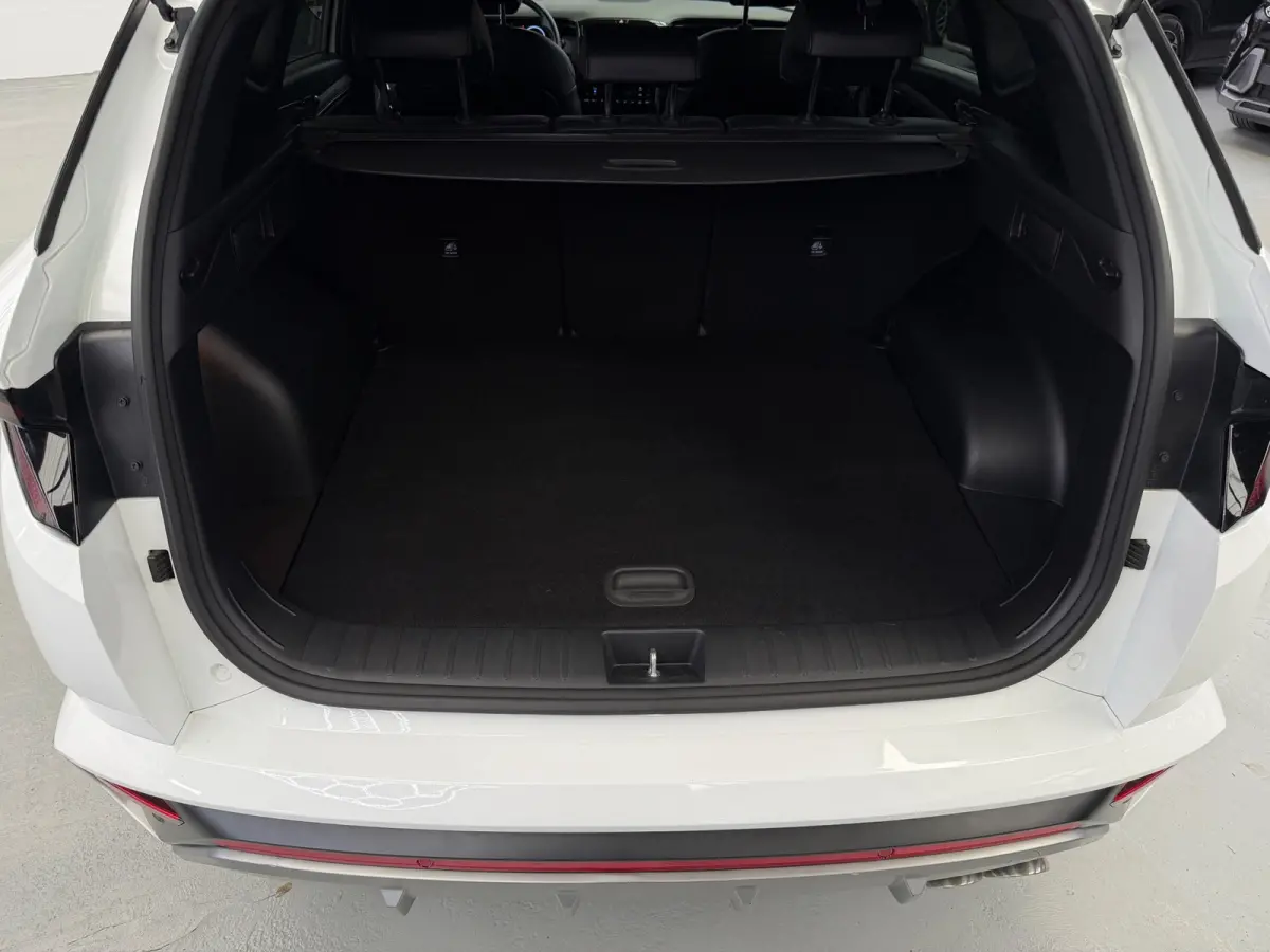 1.6 T-GDI HEV N Line Camera CarPlay 230pk