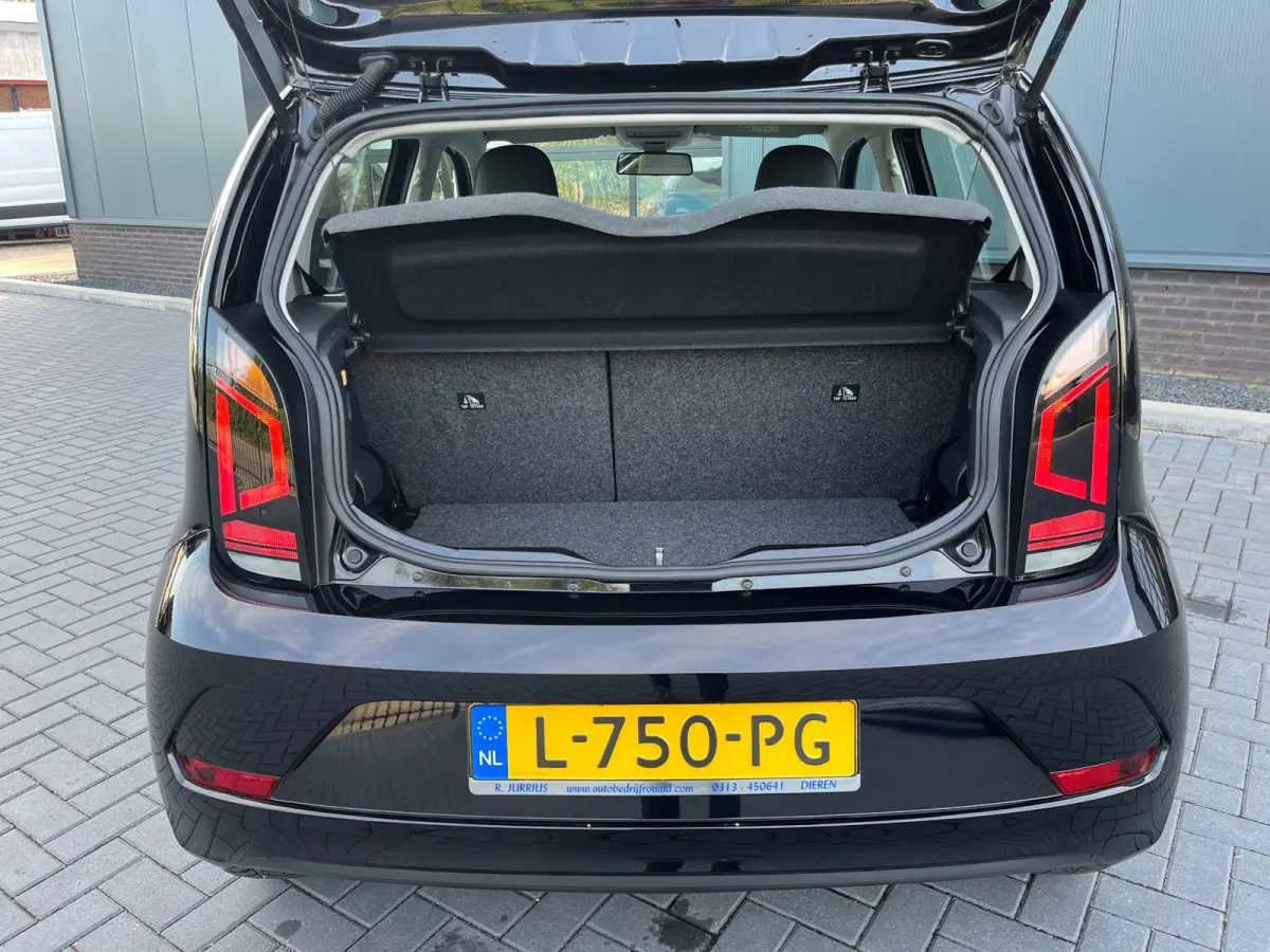 Up! 1.0 NL.Auto/Airco/Elc.Pakket/5Deurs/All season banden /1Ste Eigenaar/Dealer Onderhouden