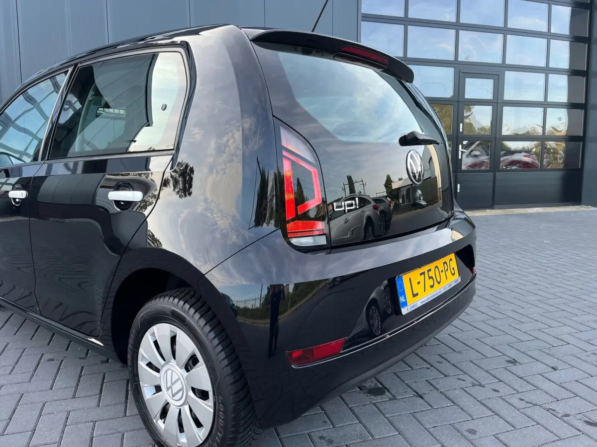 Up! 1.0 NL.Auto/Airco/Elc.Pakket/5Deurs/All season banden /1Ste Eigenaar/Dealer Onderhouden