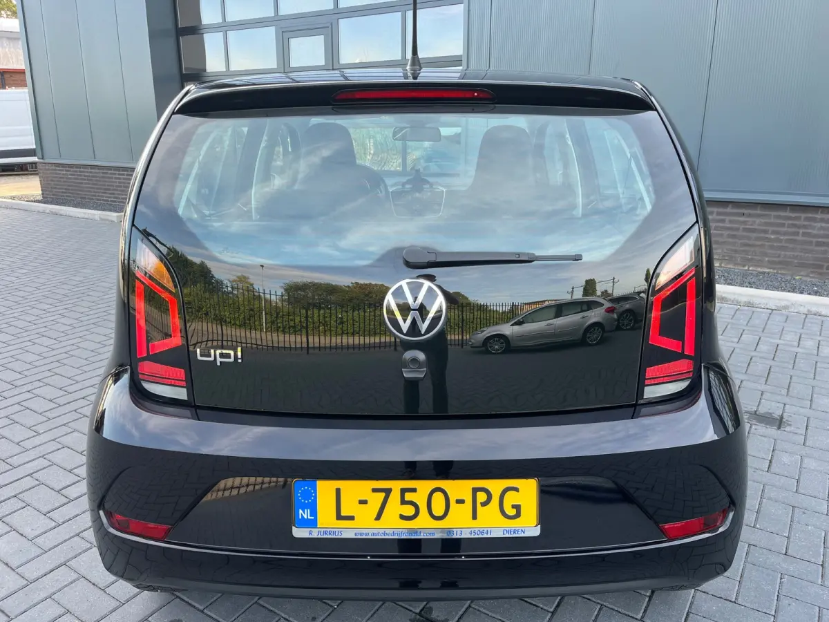Up! 1.0 NL.Auto/Airco/Elc.Pakket/5Deurs/All season banden /1Ste Eigenaar/Dealer Onderhouden