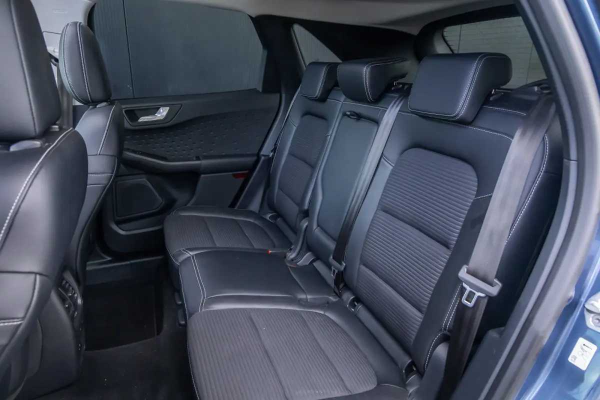 1.5 EcoBoost Titanium X | 100% dealer o.h. | Panoramadak | Adaptieve cruise | Trekhaak | Privay glass | Helf leder | B&O Audio | Camera  | 1800kg trekgewicht