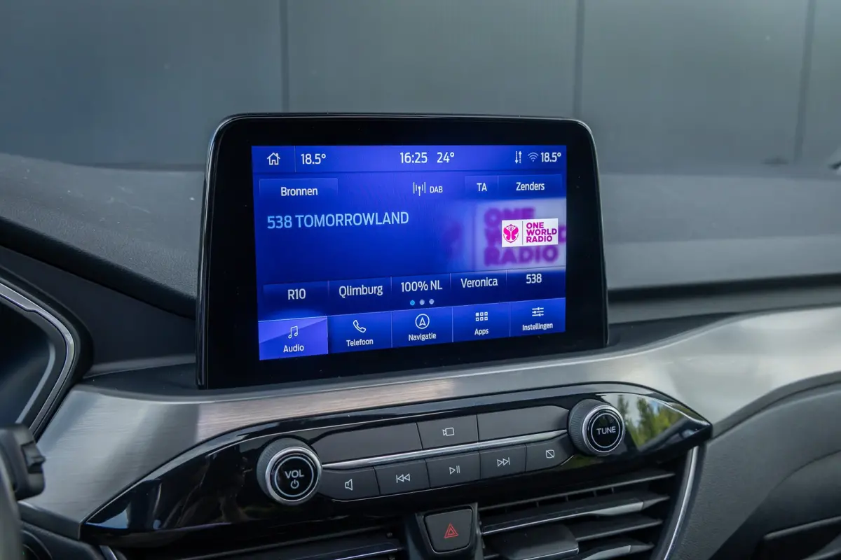 1.5 EcoBoost Titanium X | 100% dealer o.h. | Panoramadak | Adaptieve cruise | Trekhaak | Privay glass | Helf leder | B&O Audio | Camera  | 1800kg trekgewicht