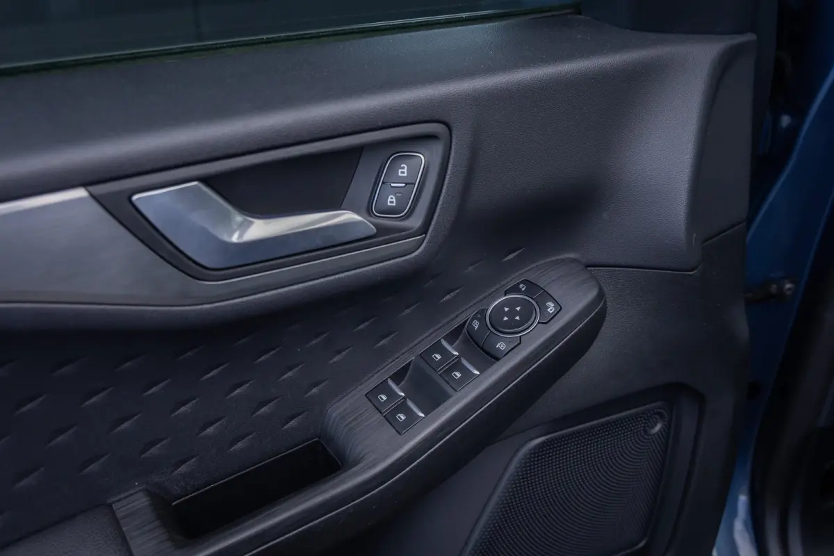 1.5 EcoBoost Titanium X | 100% dealer o.h. | Panoramadak | Adaptieve cruise | Trekhaak | Privay glass | Helf leder | B&O Audio | Camera  | 1800kg trekgewicht