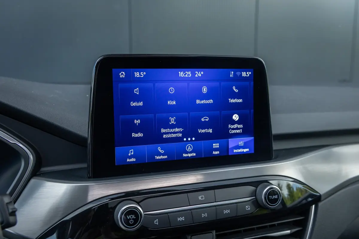 1.5 EcoBoost Titanium X | 100% dealer o.h. | Panoramadak | Adaptieve cruise | Trekhaak | Privay glass | Helf leder | B&O Audio | Camera  | 1800kg trekgewicht