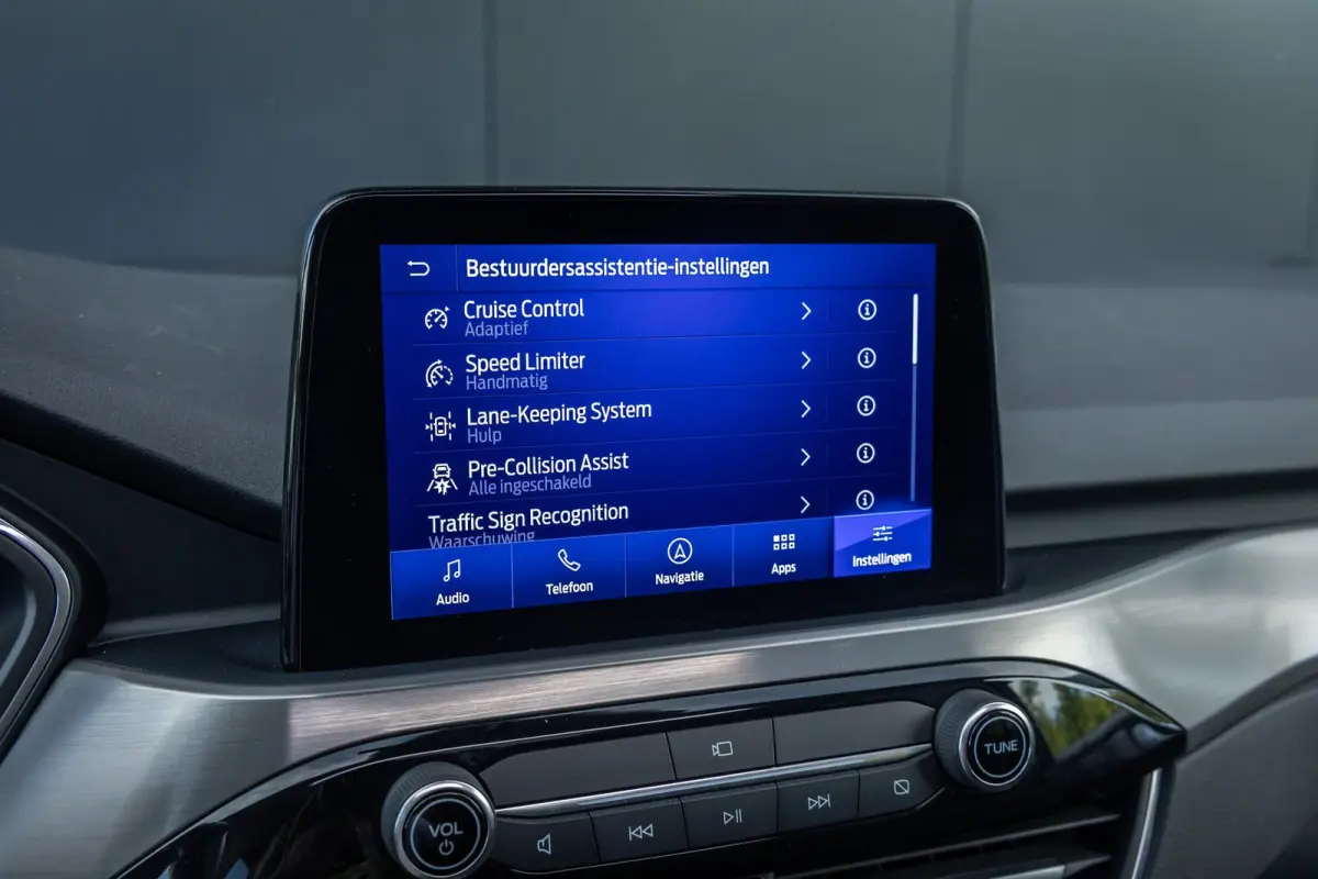 1.5 EcoBoost Titanium X | 100% dealer o.h. | Panoramadak | Adaptieve cruise | Trekhaak | Privay glass | Helf leder | B&O Audio | Camera  | 1800kg trekgewicht