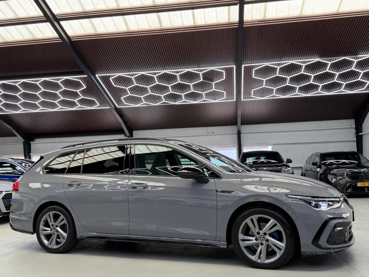 1.5 eTSI 3x R-Line CarPlay Panorama Camera