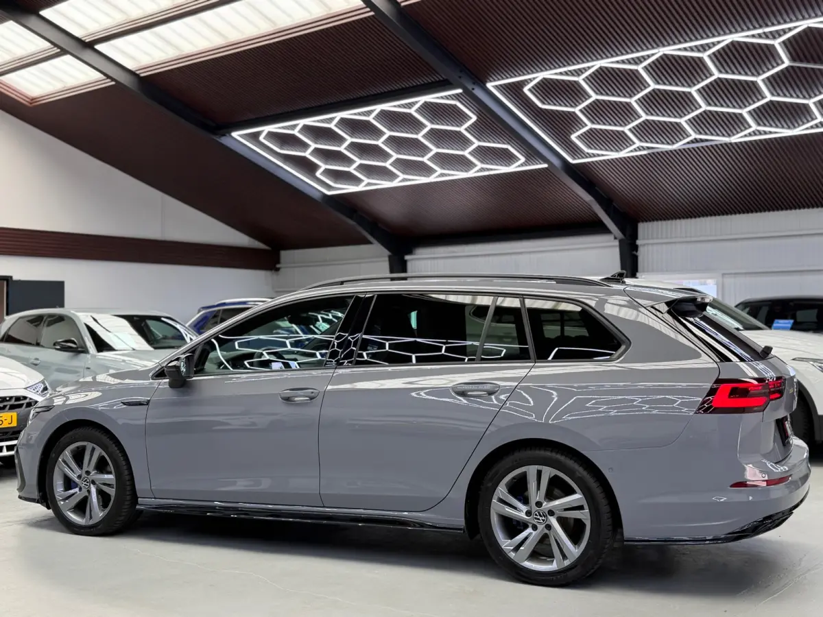 1.5 eTSI 3x R-Line CarPlay Panorama Camera