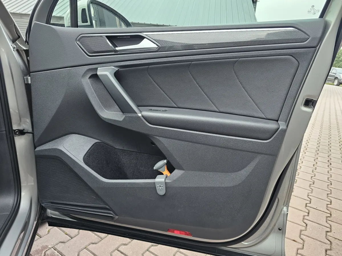 1.4 TSI 4MOTION Highline | Pano | Trekhaak | LED | Stoelverwarming | Leder | Elek. stoelen | Virtual | Keyless |