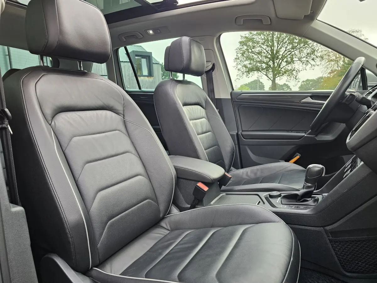 1.4 TSI 4MOTION Highline | Pano | Trekhaak | LED | Stoelverwarming | Leder | Elek. stoelen | Virtual | Keyless |